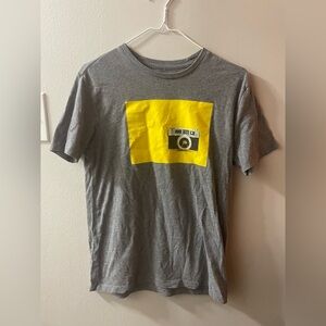 Men’s Small Old Navy Gray T-Shirt with Yellow Camera Print